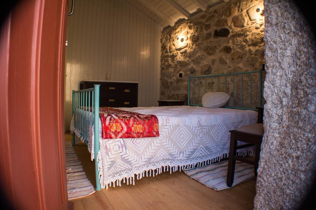 Penzion Casas Dos Avos Vale de Cambra Pokoj fotografie