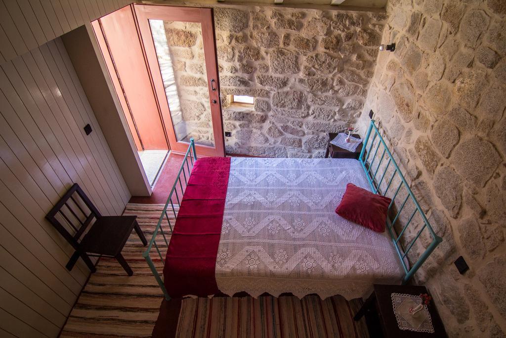 Penzion Casas Dos Avos Vale de Cambra Pokoj fotografie