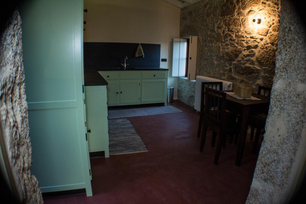 Penzion Casas Dos Avos Vale de Cambra Pokoj fotografie