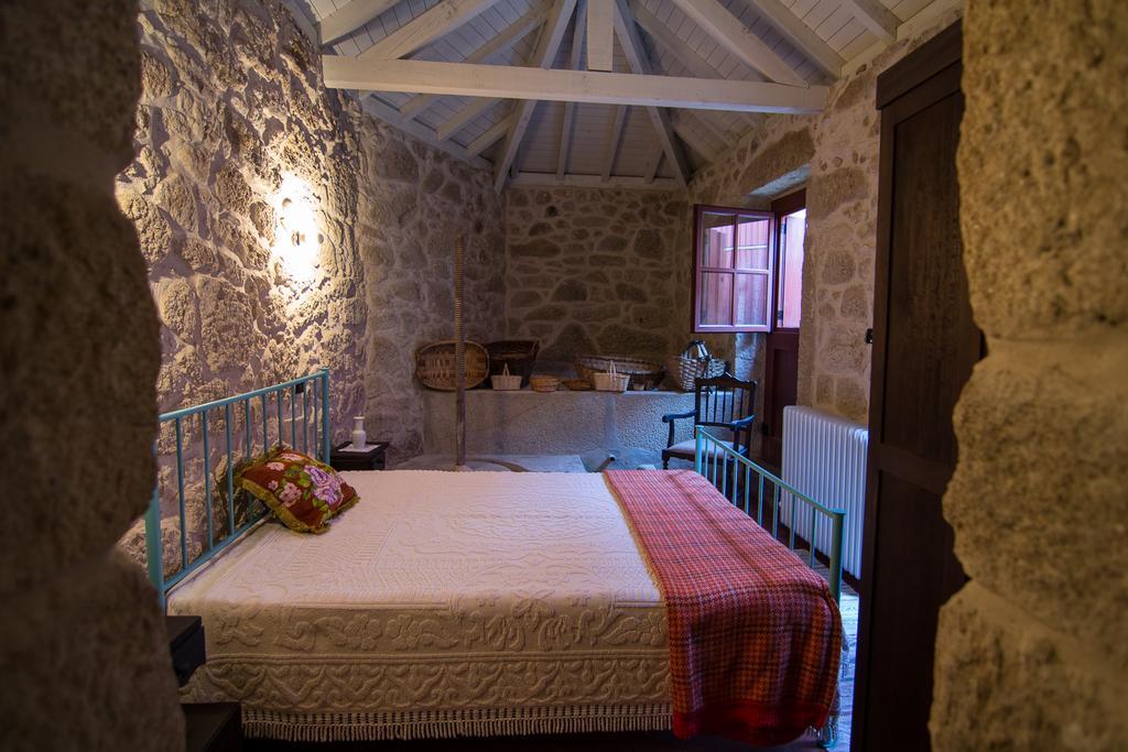 Penzion Casas Dos Avos Vale de Cambra Pokoj fotografie